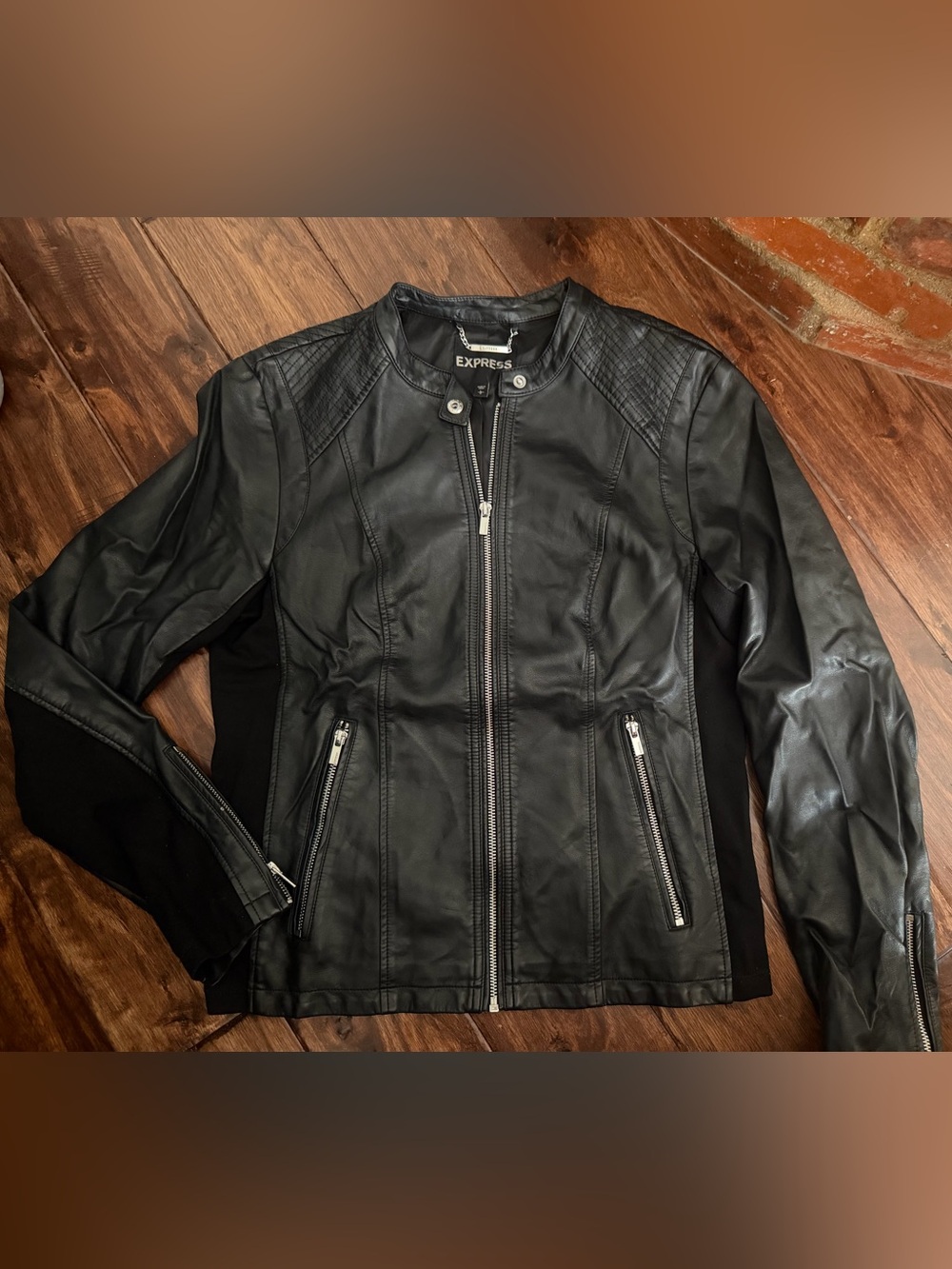 Women’s Express Faux Leather Moto Jacket Black Size Large